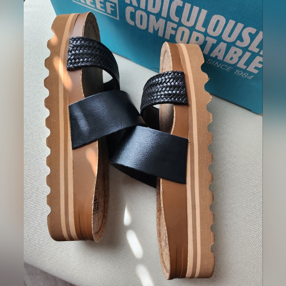 Reef Cushion Vista Hi Sandals - Black Braid - Size 7